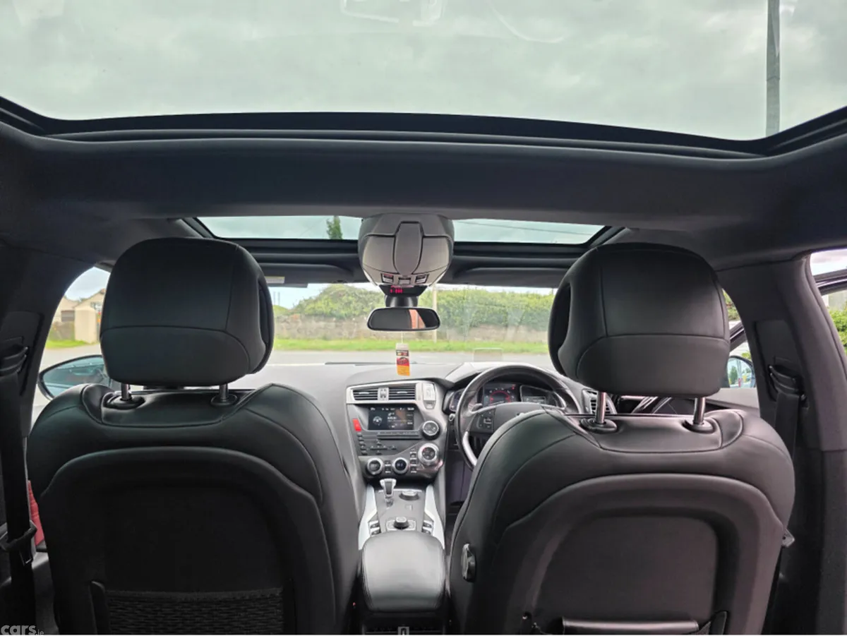 Citroen DS 5 Hatchback, Diesel, 2015, Black
