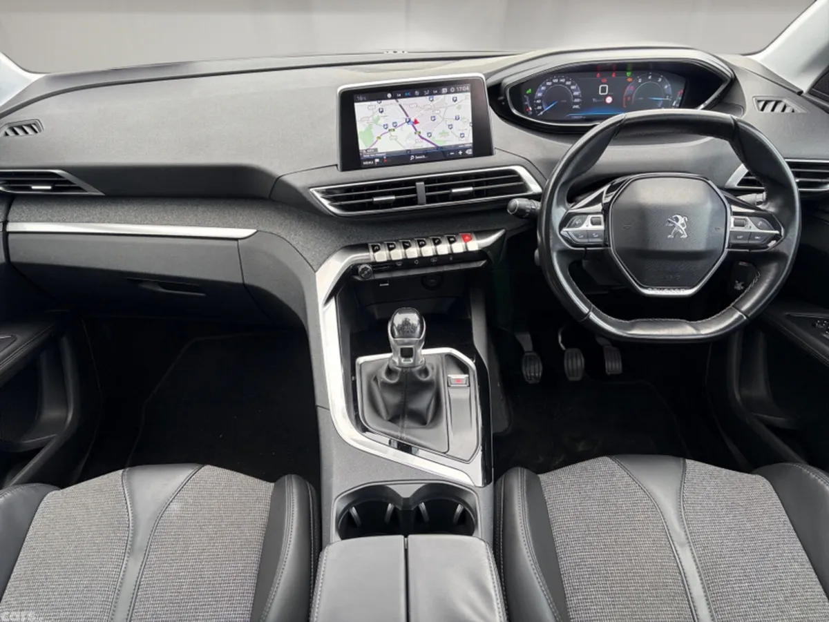 Peugeot 3008 SUV, Petrol, 2017, Bronze