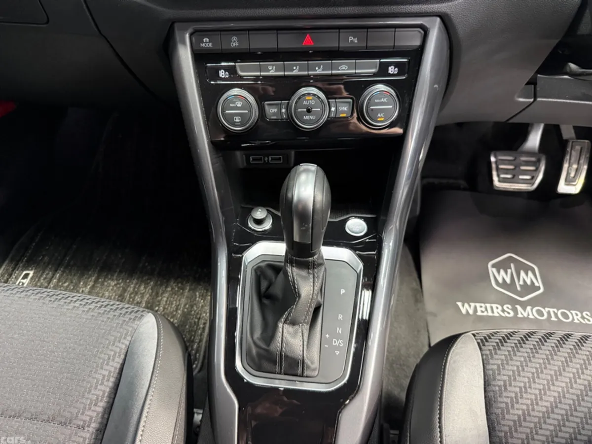 Volkswagen T-Roc SUV, Diesel, 2020, Blue