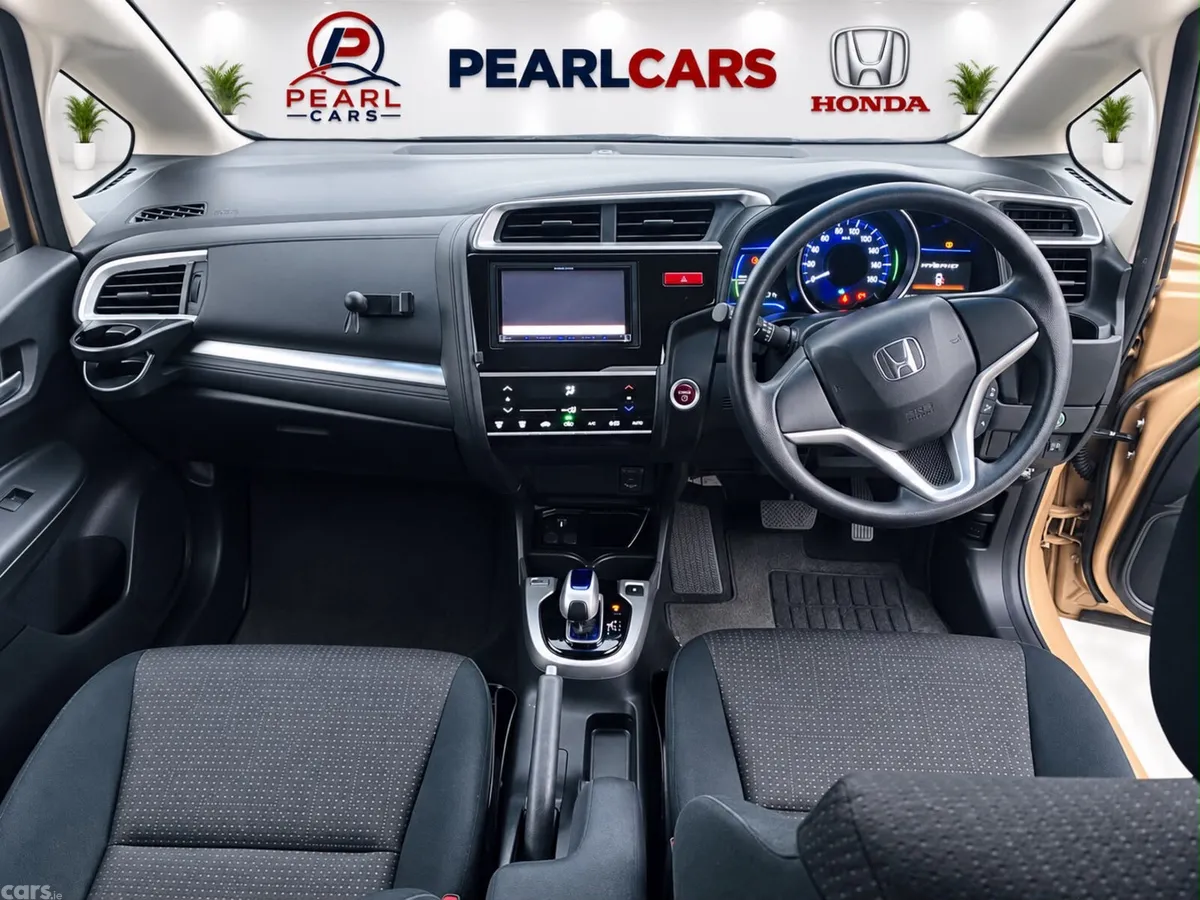 Honda Fit Hatchback, Petrol Hybrid, 2014, Gold