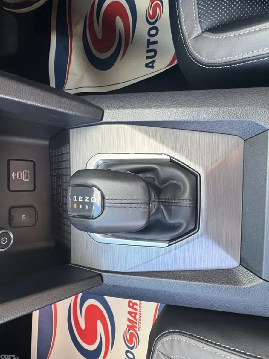 Volkswagen Amarok Pick Up, Diesel, 2025, White