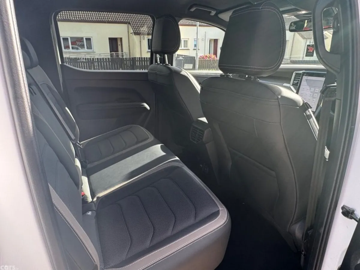 Volkswagen Amarok Pick Up, Diesel, 2025, White
