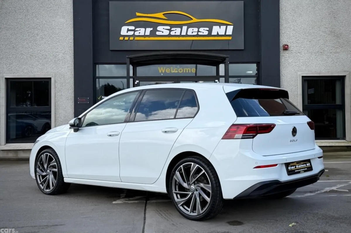 Volkswagen Golf Hatchback, Petrol, 2023, White