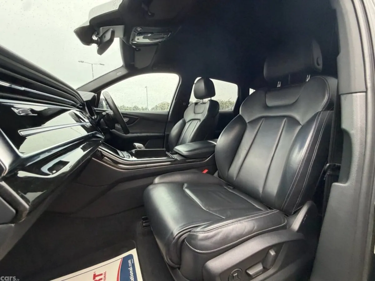 Audi Q7 SUV, Diesel Hybrid, 2023, Black