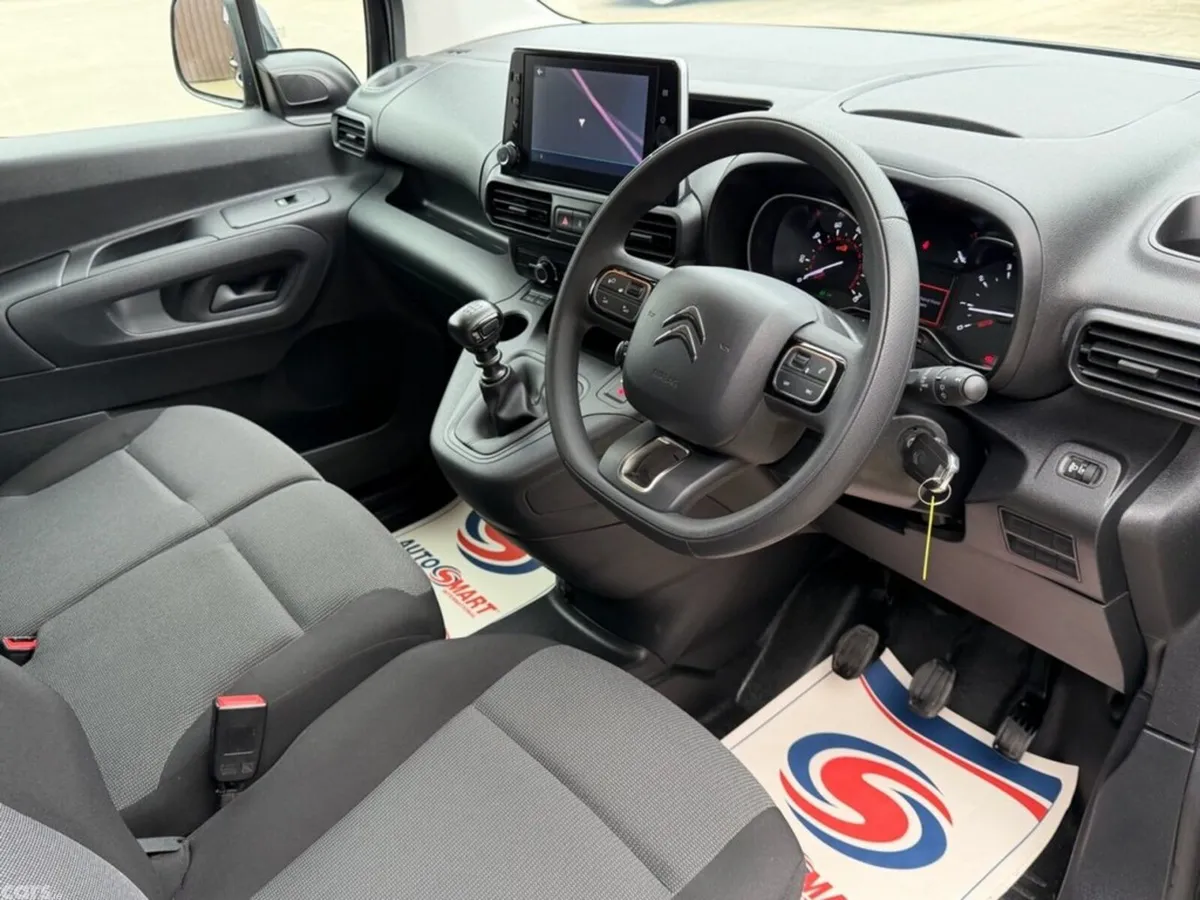 Citroen Berlingo MPV, Diesel, 2023, Black