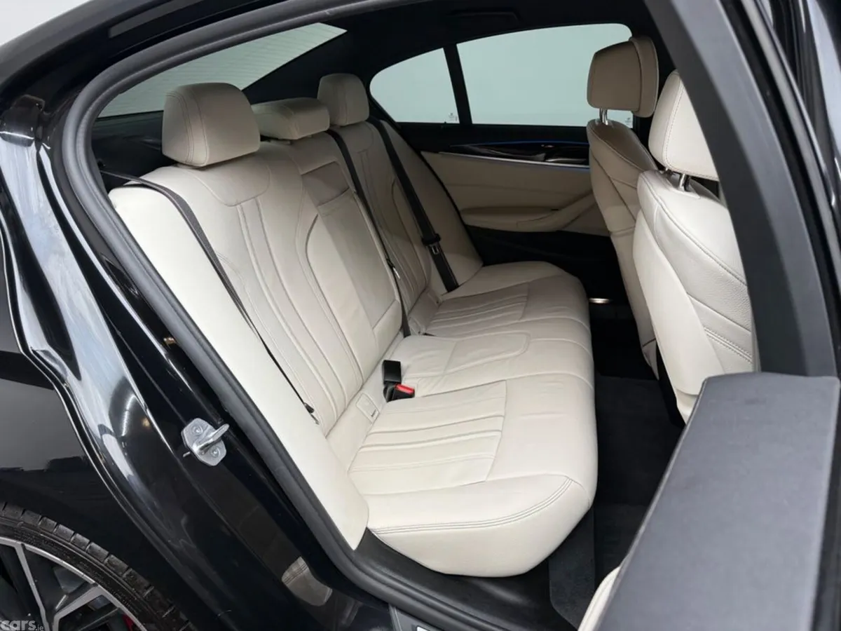 BMW 5-Series Saloon, Petrol Plug-in Hybrid, 2022, Black