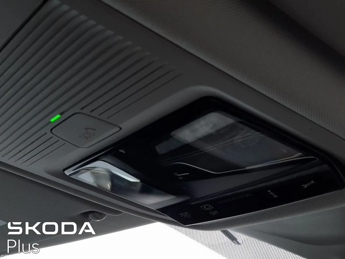 Skoda Octavia Saloon, Diesel, 2025, Grey