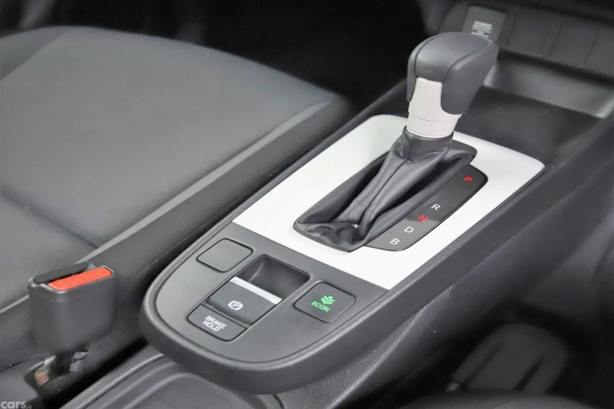 Honda Fit Hatchback, Petrol Hybrid, 2023, Silver