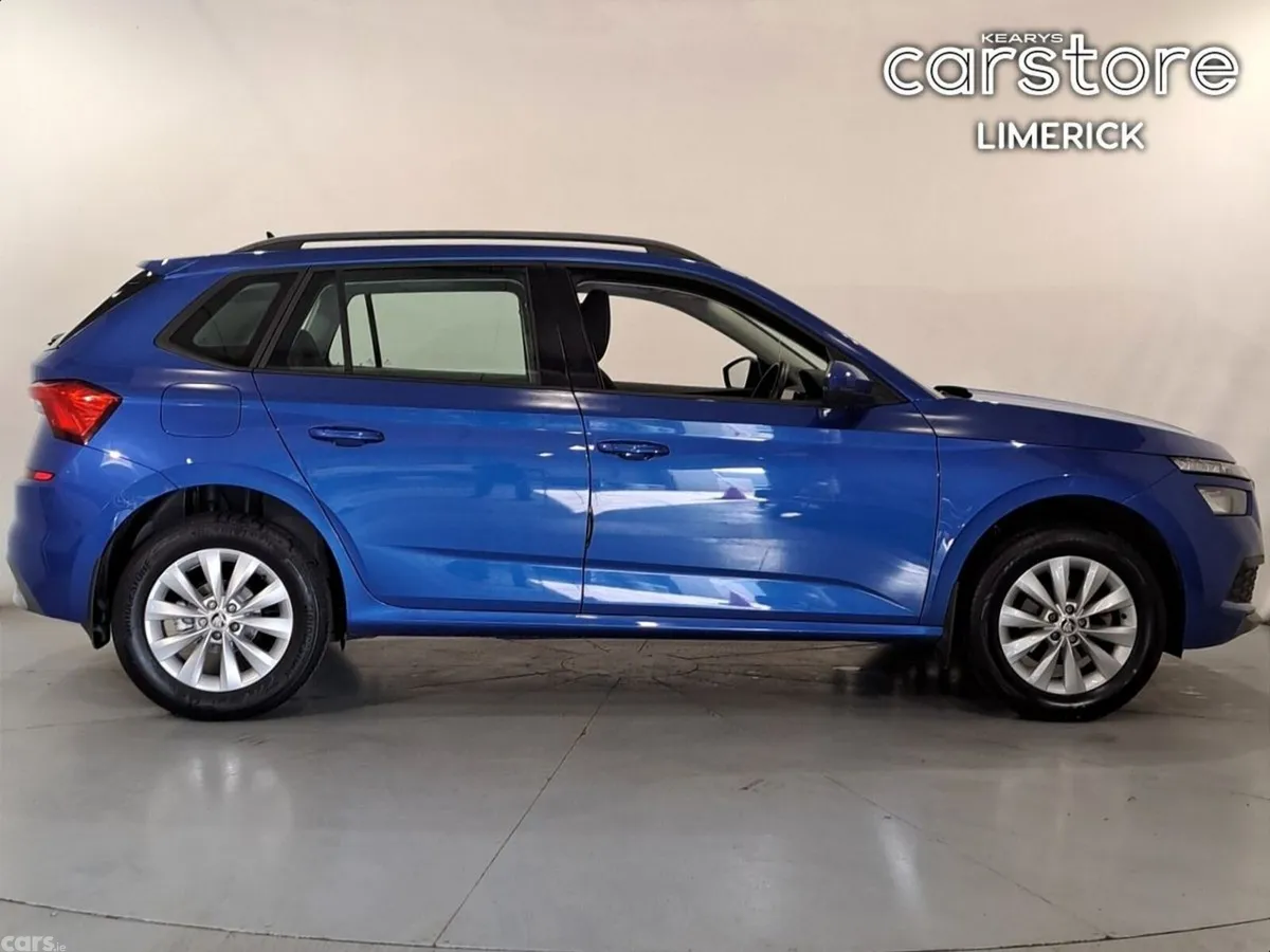 Skoda Kamiq Hatchback, Petrol, 2021, Blue