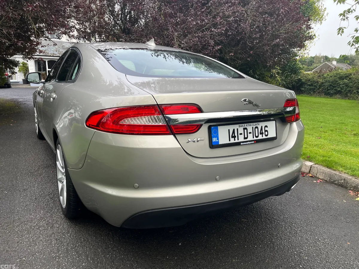 Jaguar XF Saloon, Diesel, 2014, Gold