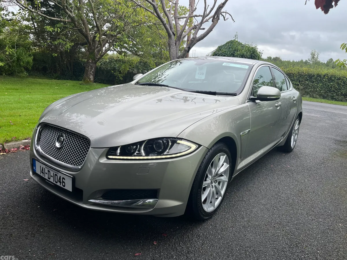 Jaguar XF Saloon, Diesel, 2014, Gold