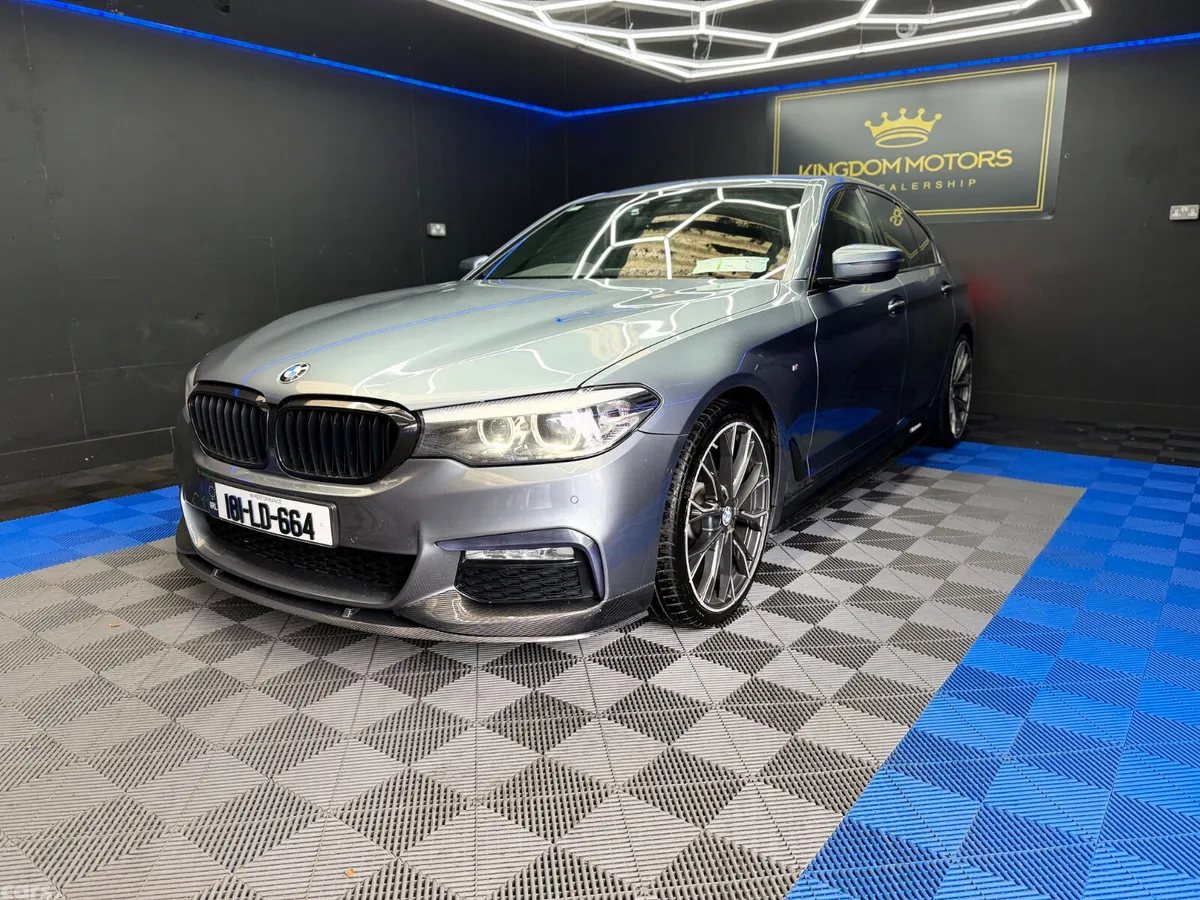BMW 5-Series Saloon, Diesel, 2018, Blue
