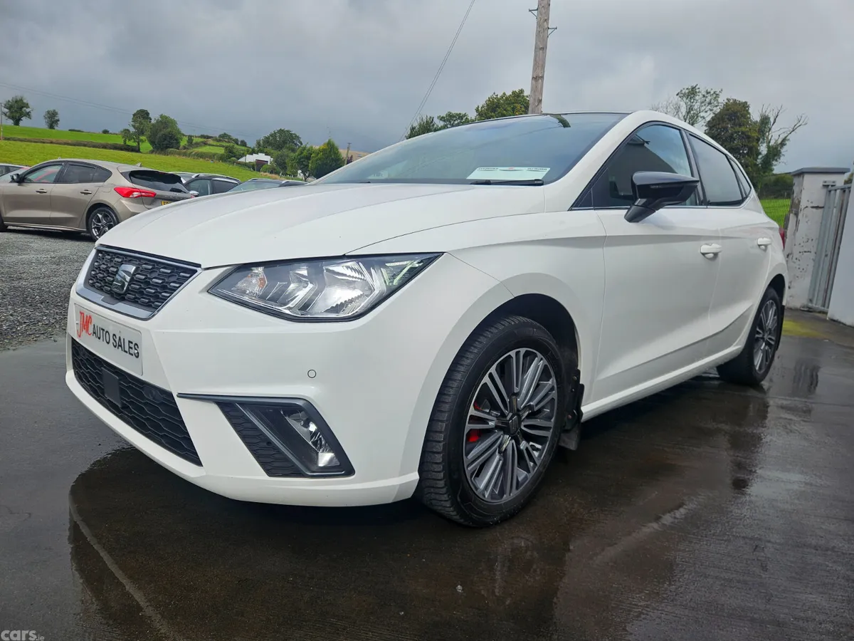 SEAT Ibiza Hatchback, Petrol, 2018, White