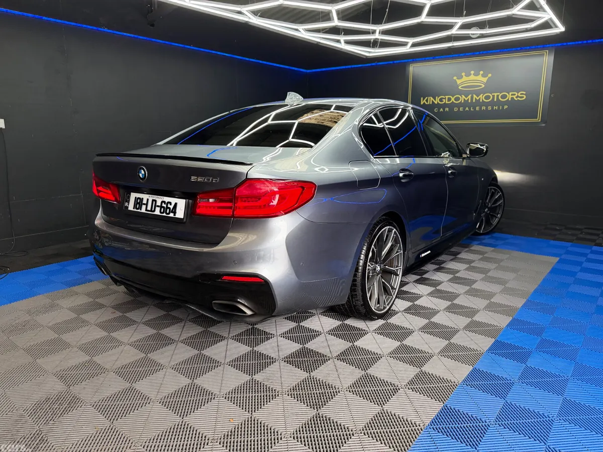BMW 5-Series Saloon, Diesel, 2018, Blue