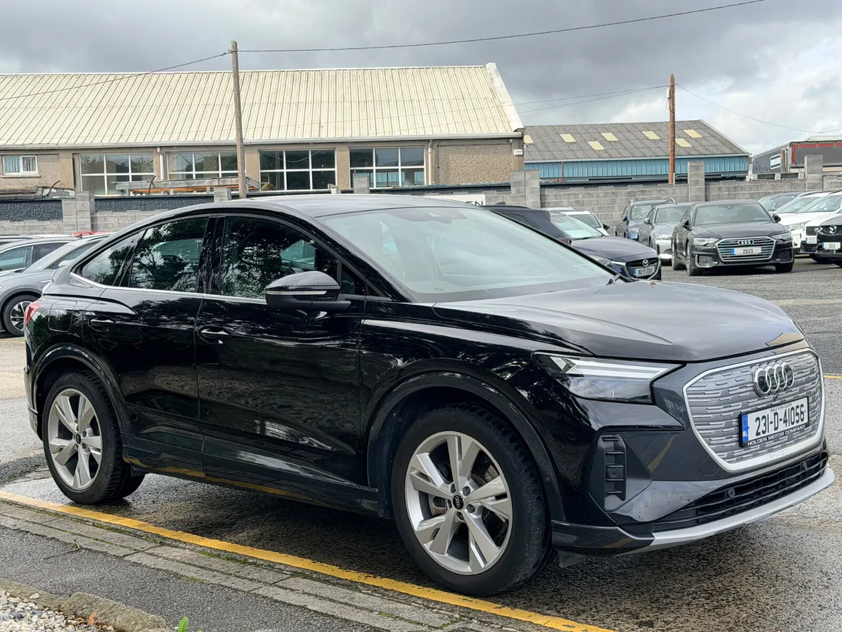 Audi e-tron Hatchback, Electric, 2023, Black