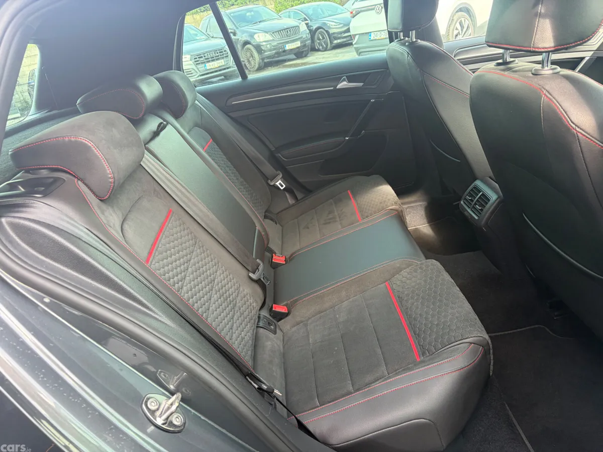 Volkswagen Golf Hatchback, Petrol, 2018, Grey