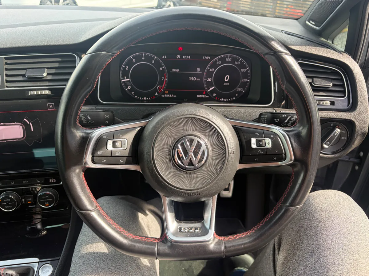Volkswagen Golf Hatchback, Petrol, 2018, Grey