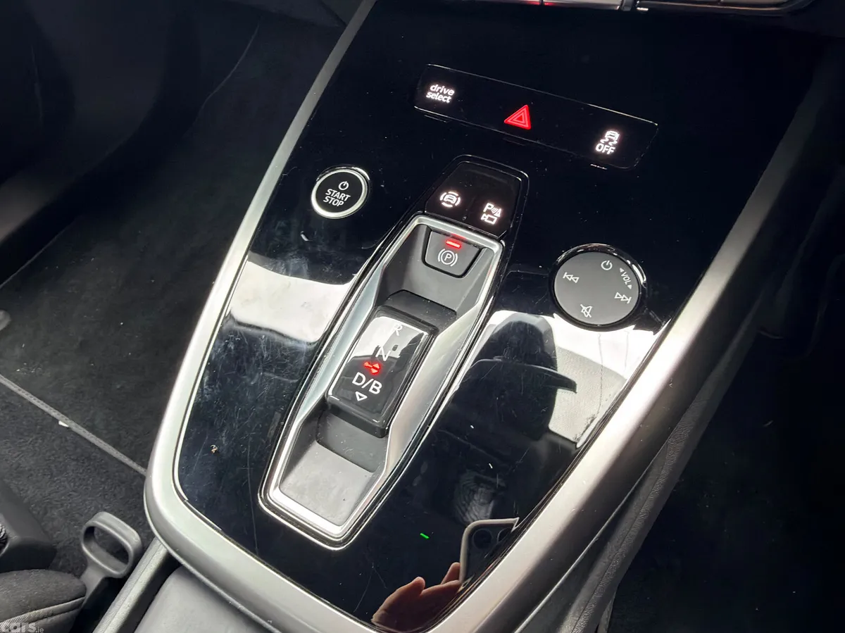 Audi e-tron Hatchback, Electric, 2023, Black