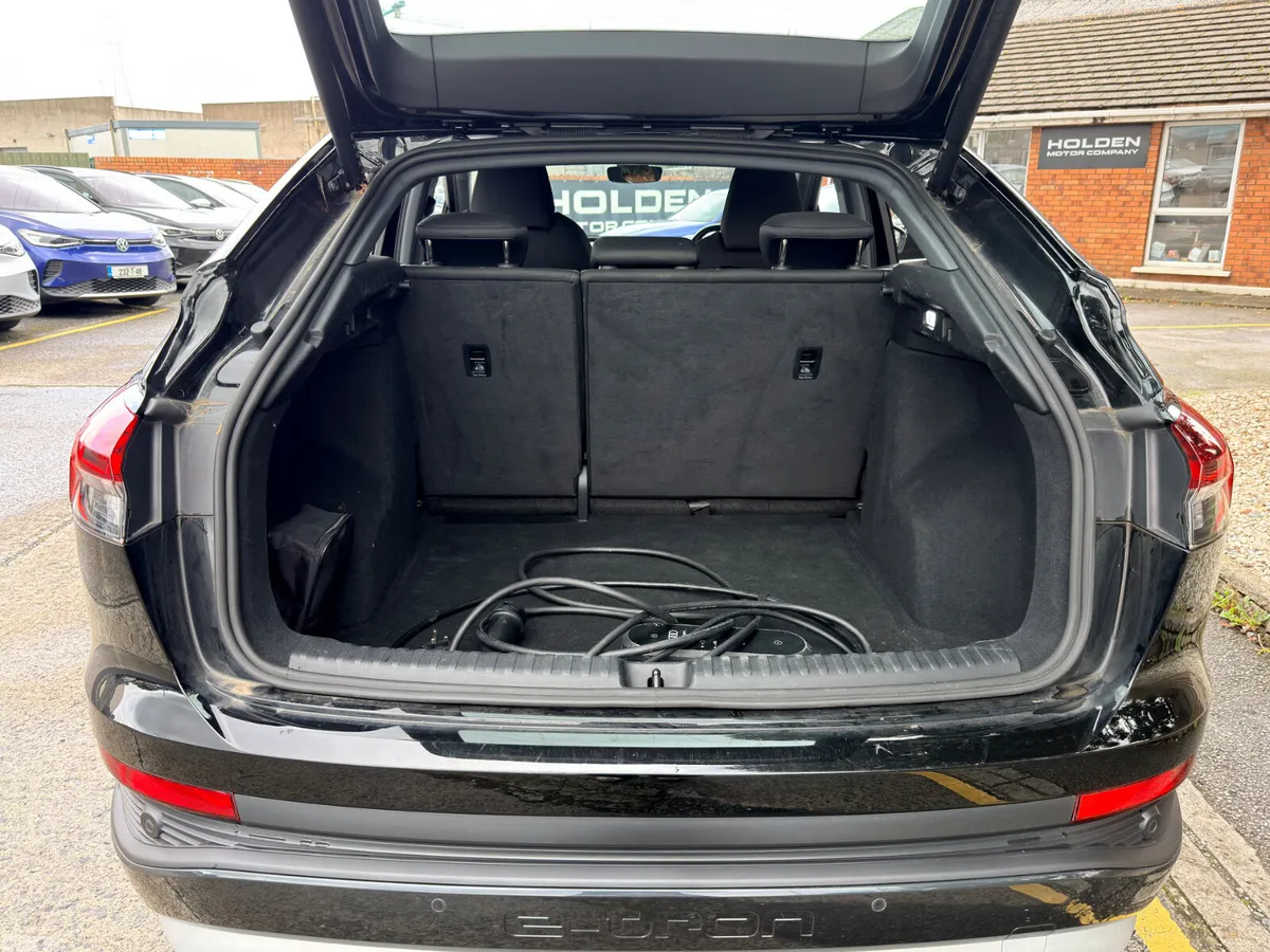Audi e-tron Hatchback, Electric, 2023, Black