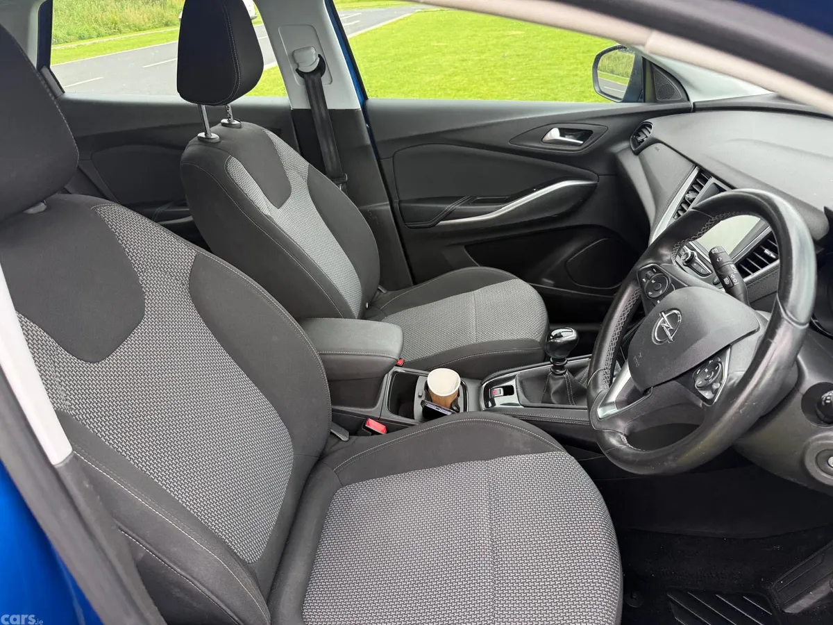 Opel Grandland X SUV, Petrol, 2019, Blue