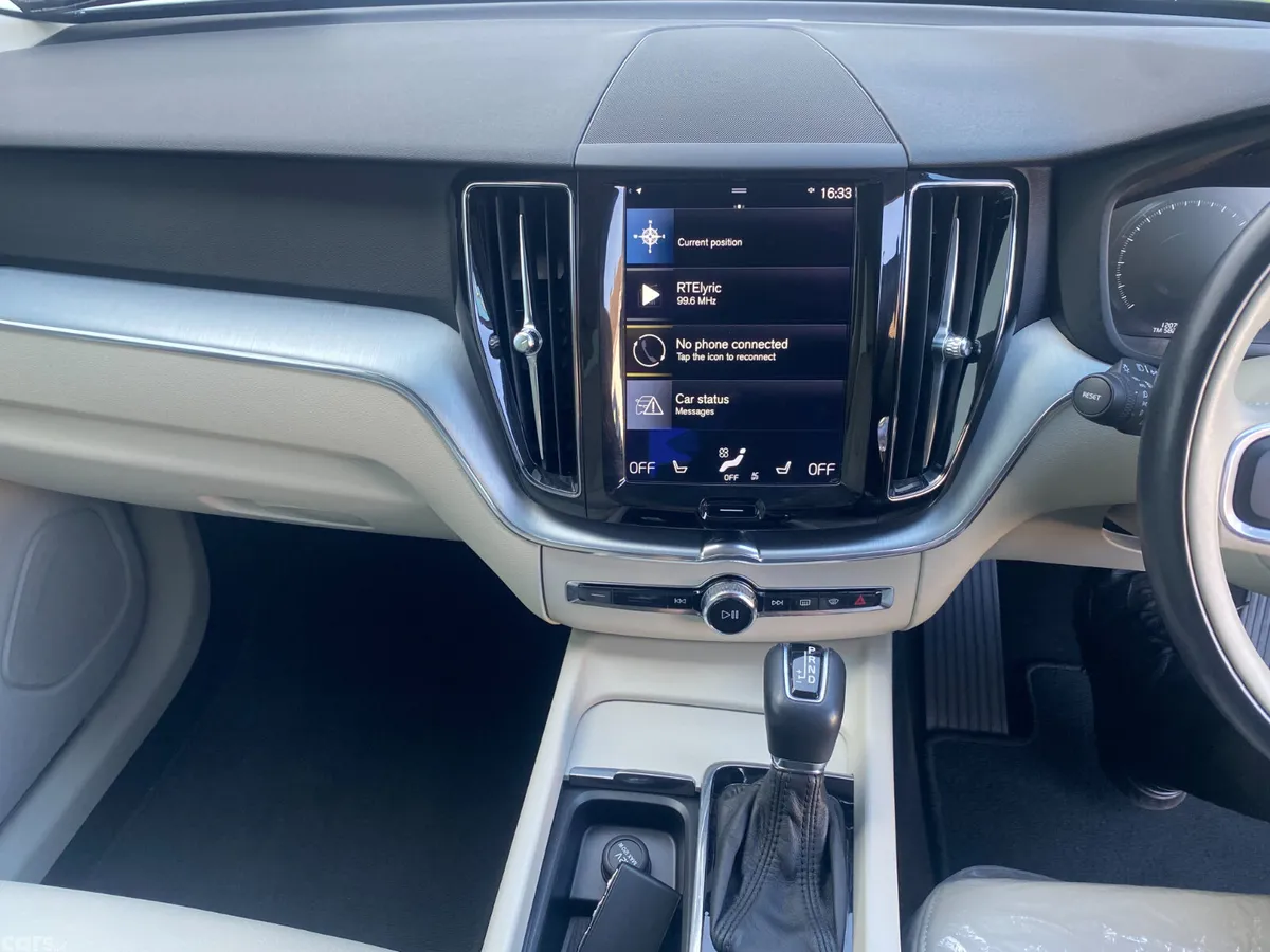 Volvo XC60 SUV, Diesel, 2018, Grey
