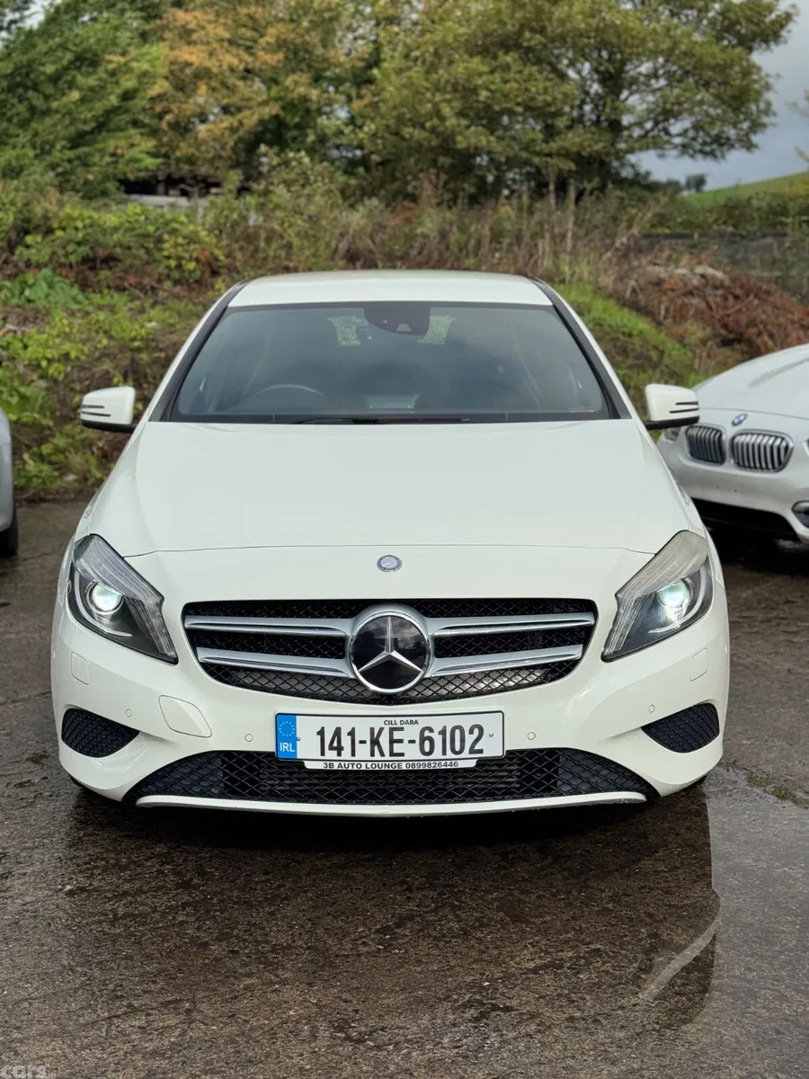 Mercedes-Benz A-Class Hatchback, Petrol, 2014, White