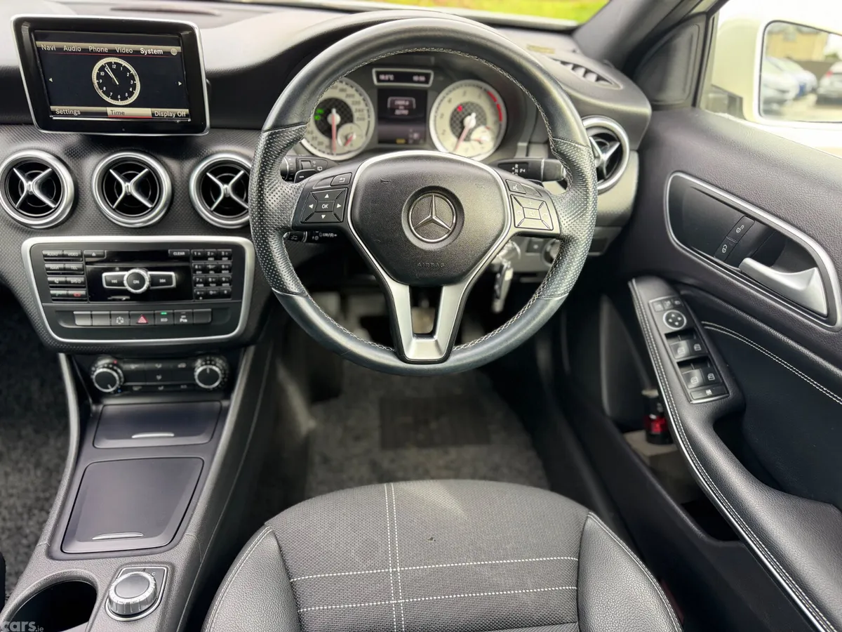 Mercedes-Benz A-Class Hatchback, Petrol, 2014, White