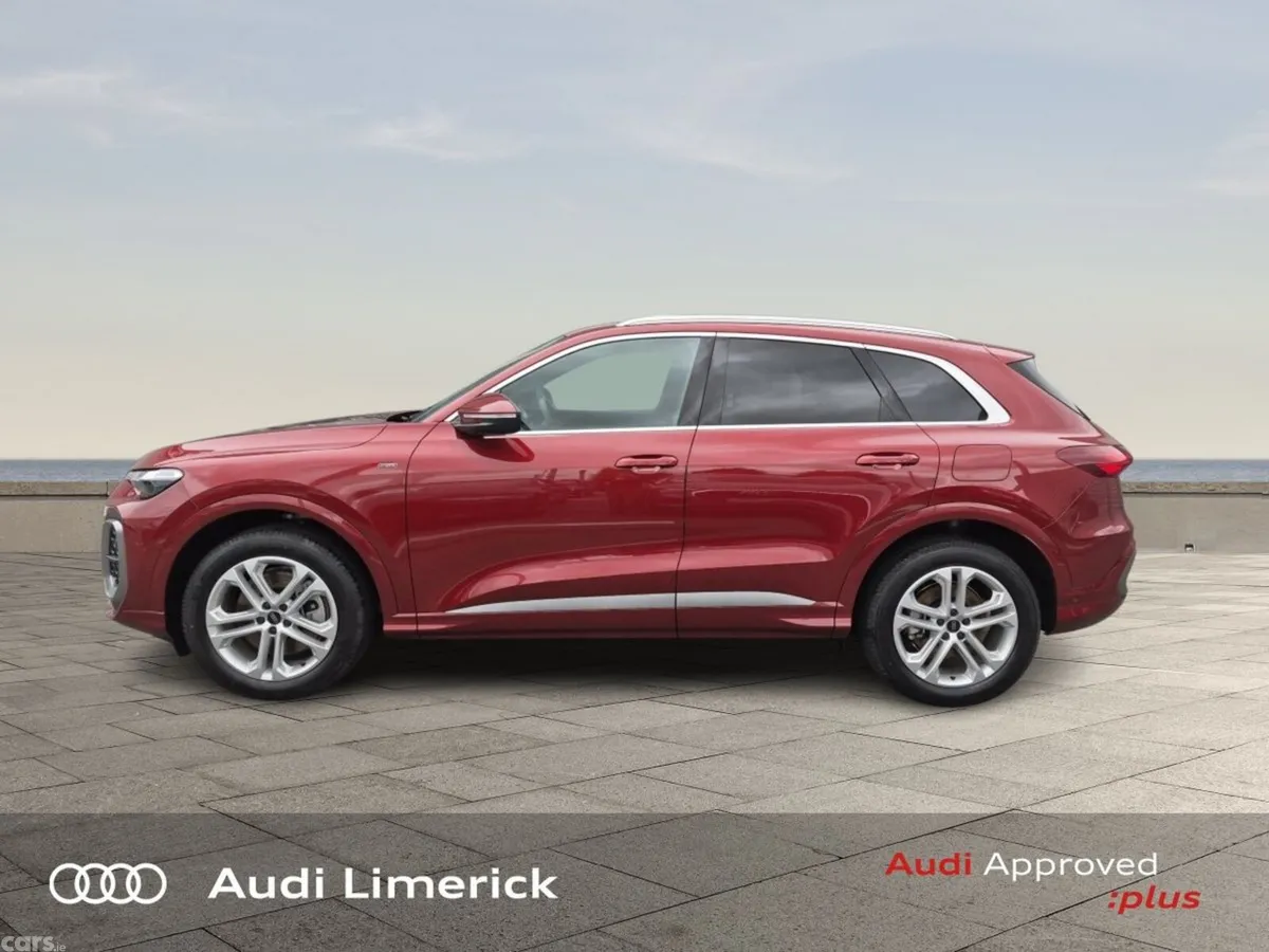 Audi Q5 SUV, Petrol Plug-in Hybrid, 2026, Red