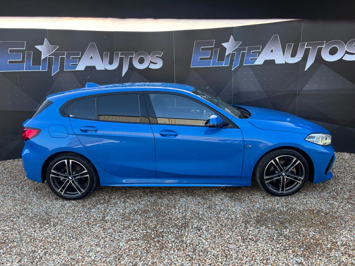 BMW 1-Series Hatchback, Diesel, 2021, Blue