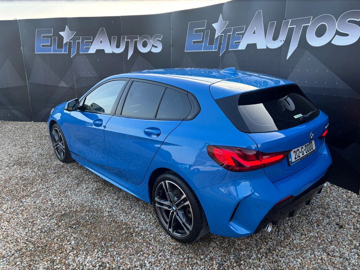 BMW 1-Series Hatchback, Diesel, 2021, Blue