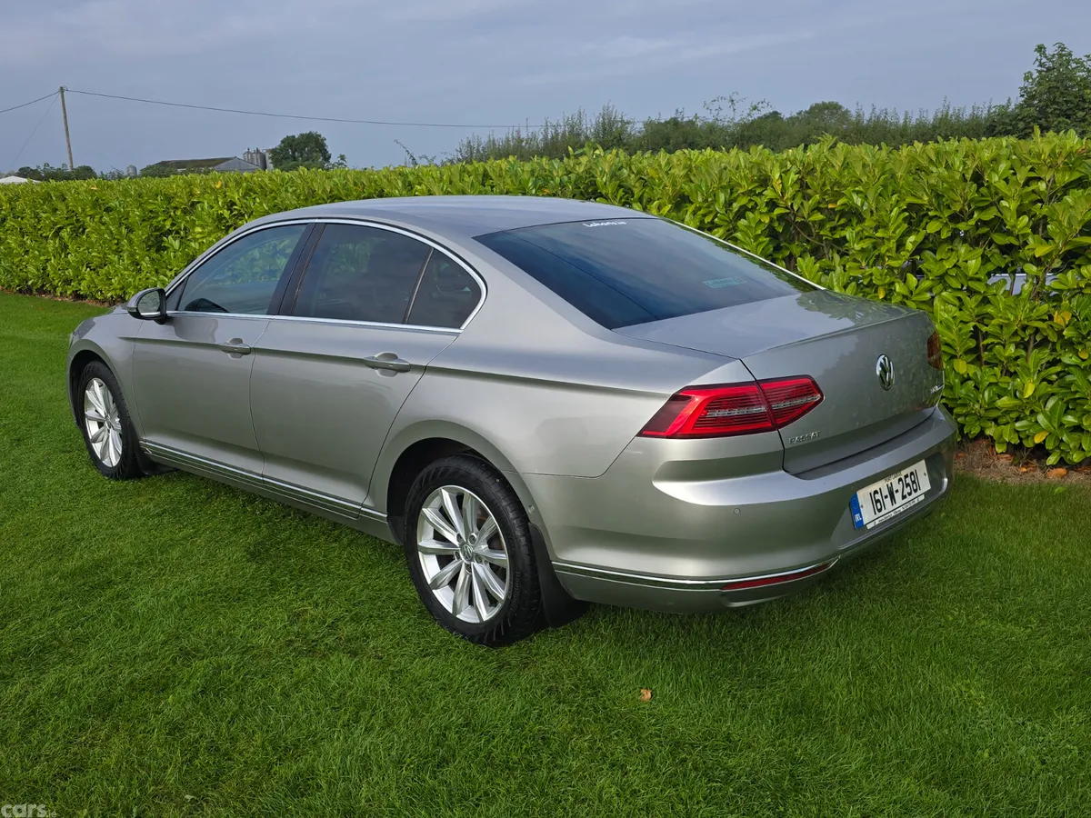 Volkswagen Passat Saloon, Diesel, 2016, Silver