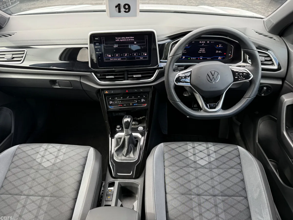 Volkswagen T-Roc SUV, Diesel, 2023, White