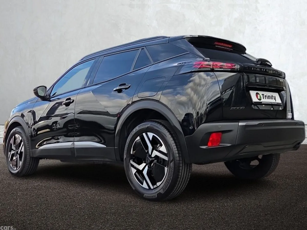 Peugeot 2008 SUV, Petrol Hybrid, 2026, Black