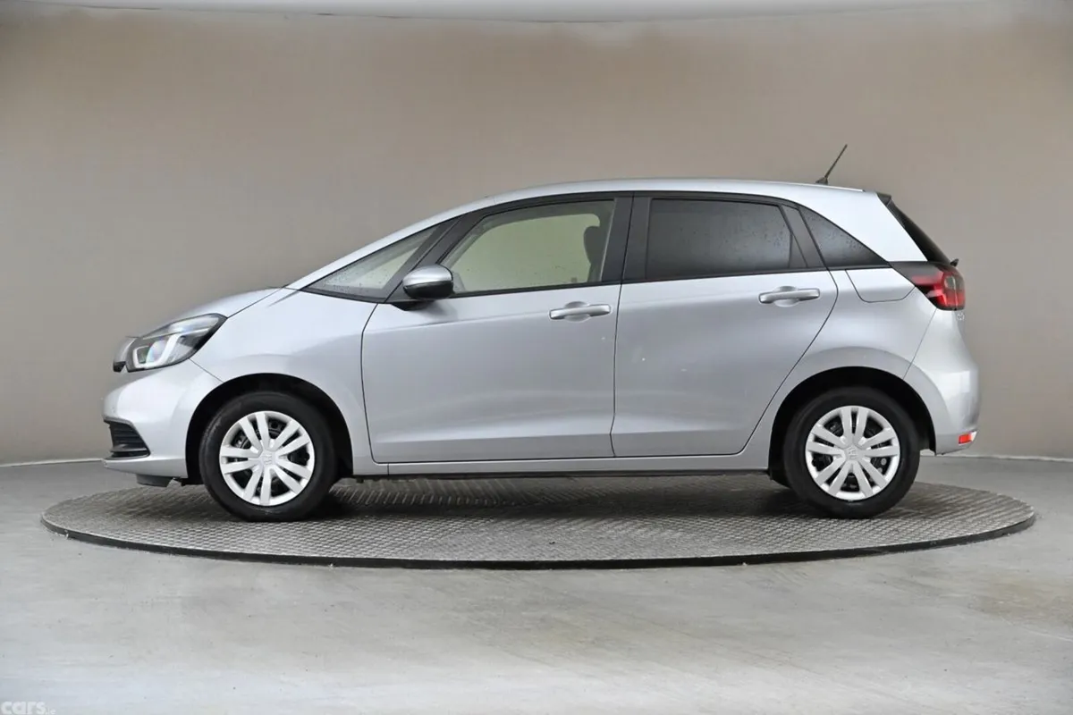 Honda Fit Hatchback, Petrol Hybrid, 2023, Silver