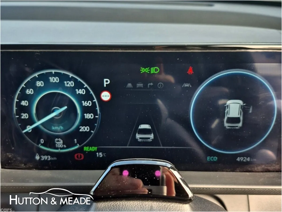Hyundai INSTER Hatchback, Electric, 2026, Grey