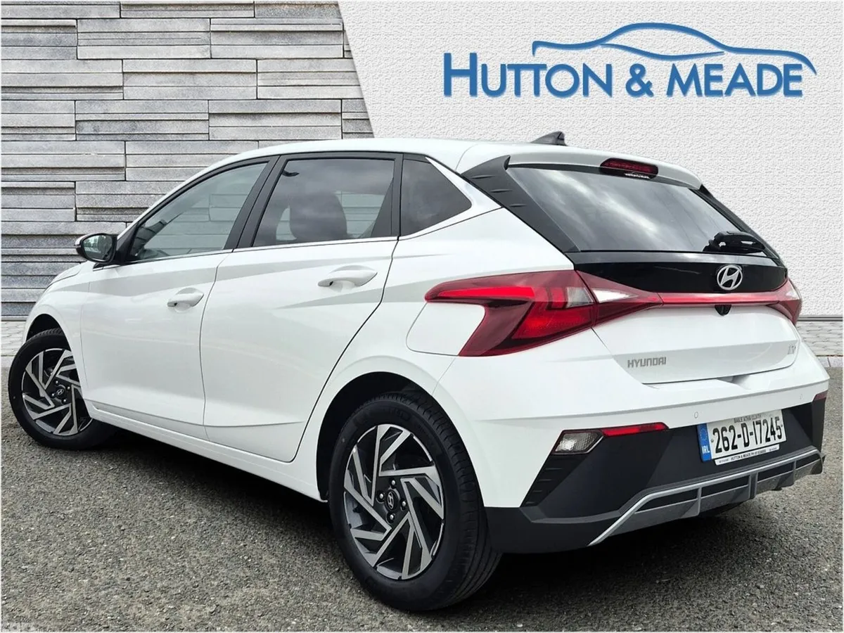 Hyundai i20 Hatchback, Petrol, 2026, White