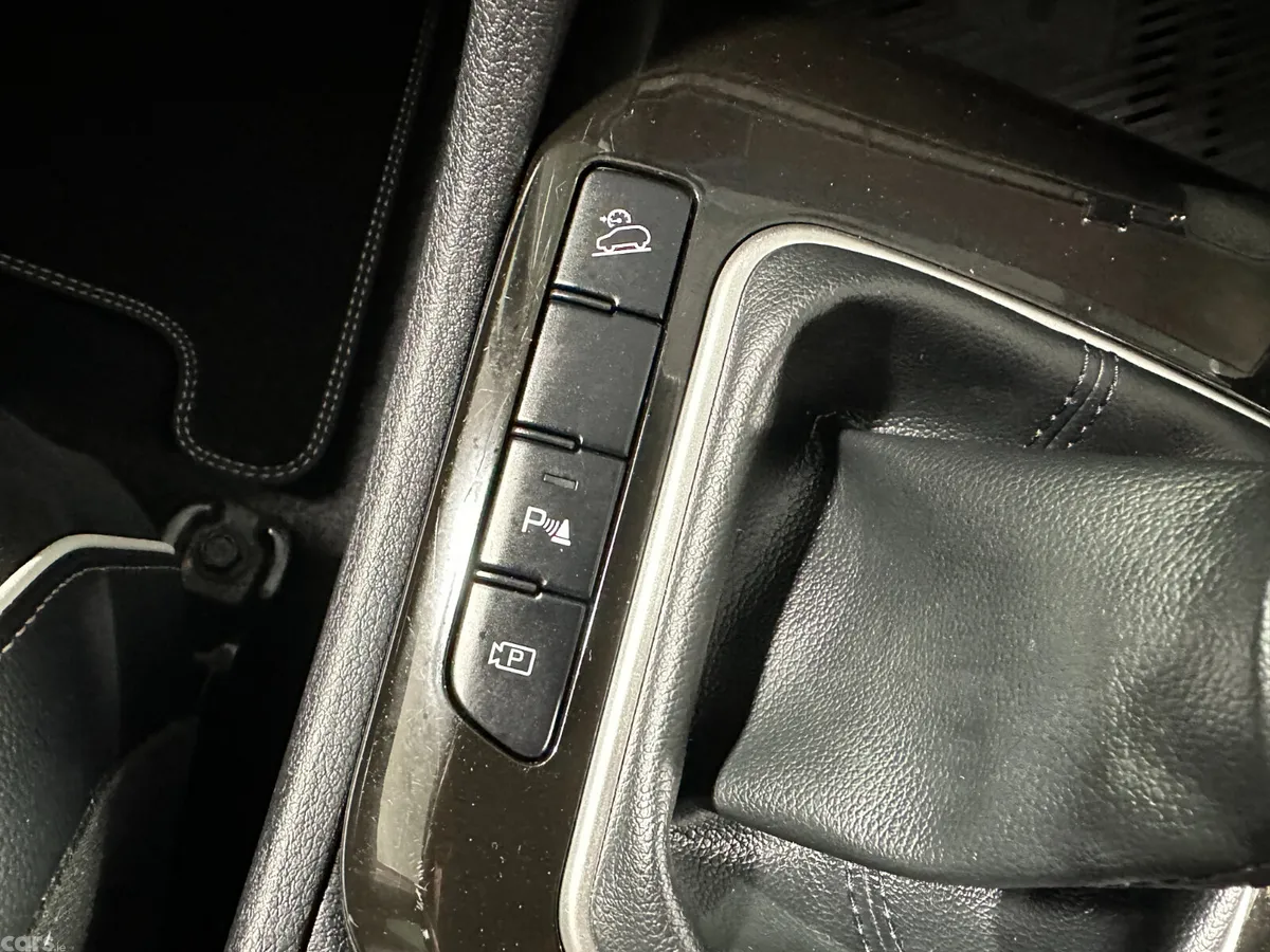 Kia Sportage SUV, Diesel, 2022, Red