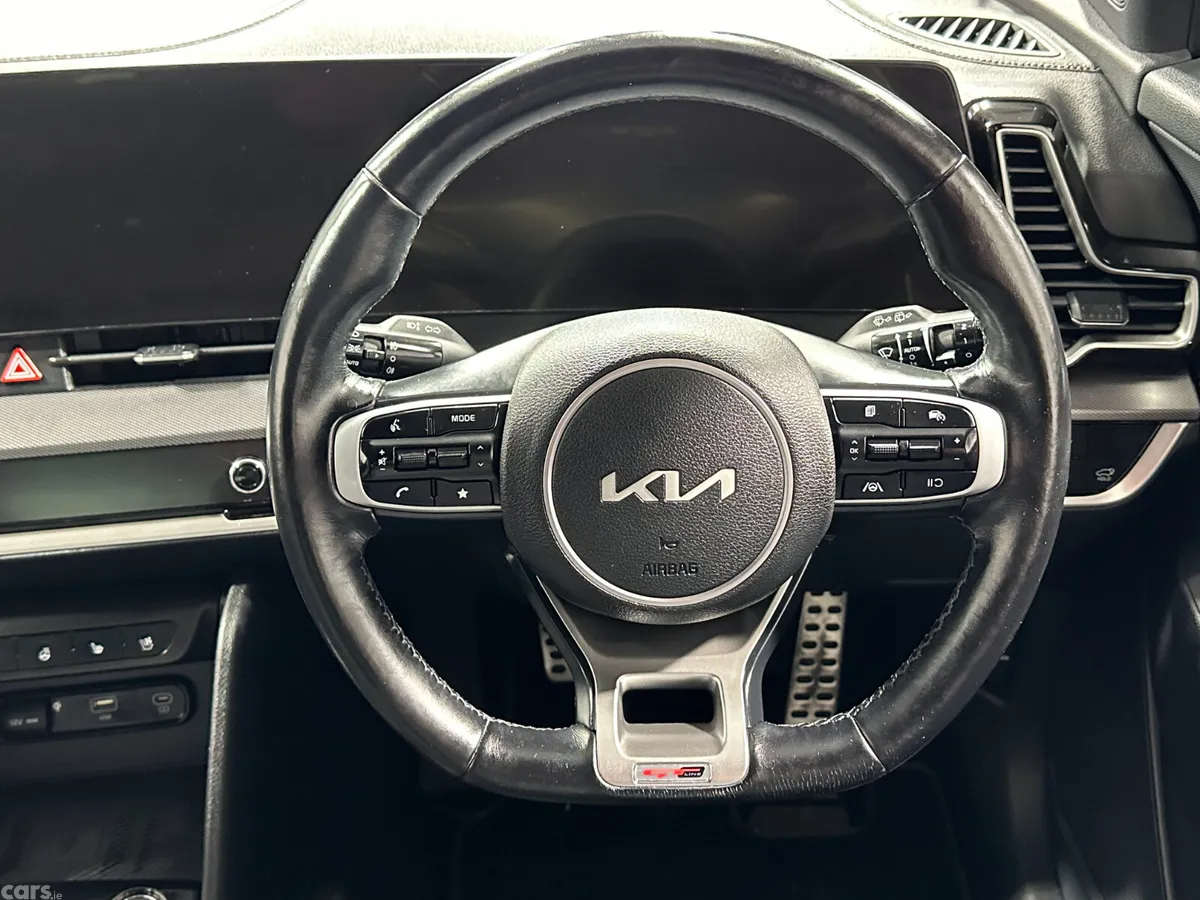 Kia Sportage SUV, Diesel, 2022, Red