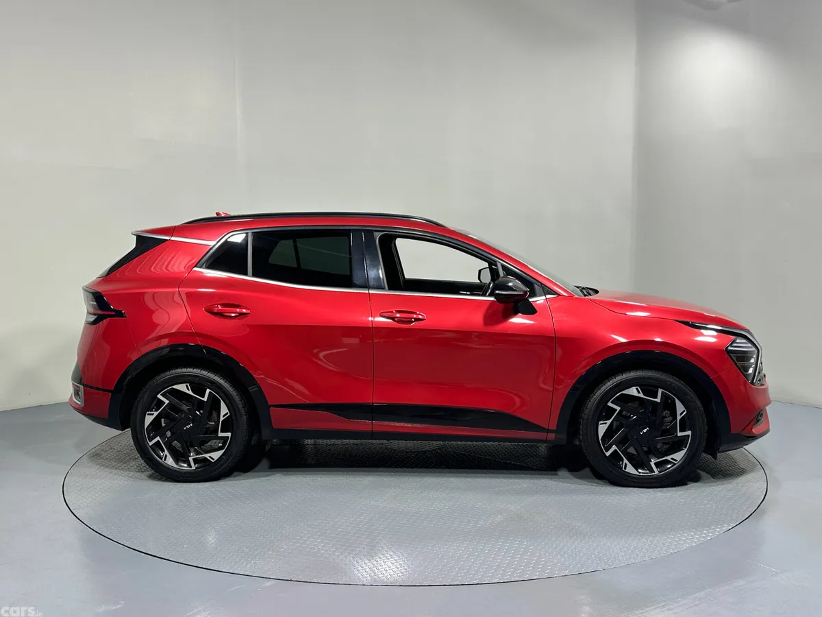 Kia Sportage SUV, Diesel, 2022, Red