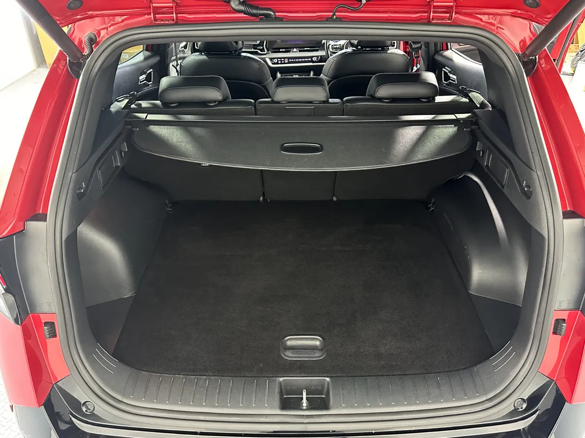 Kia Sportage SUV, Diesel, 2022, Red