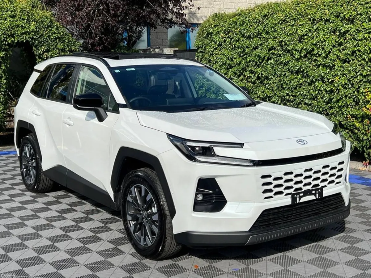 Toyota RAV4 SUV, Petrol Hybrid, 2026, White