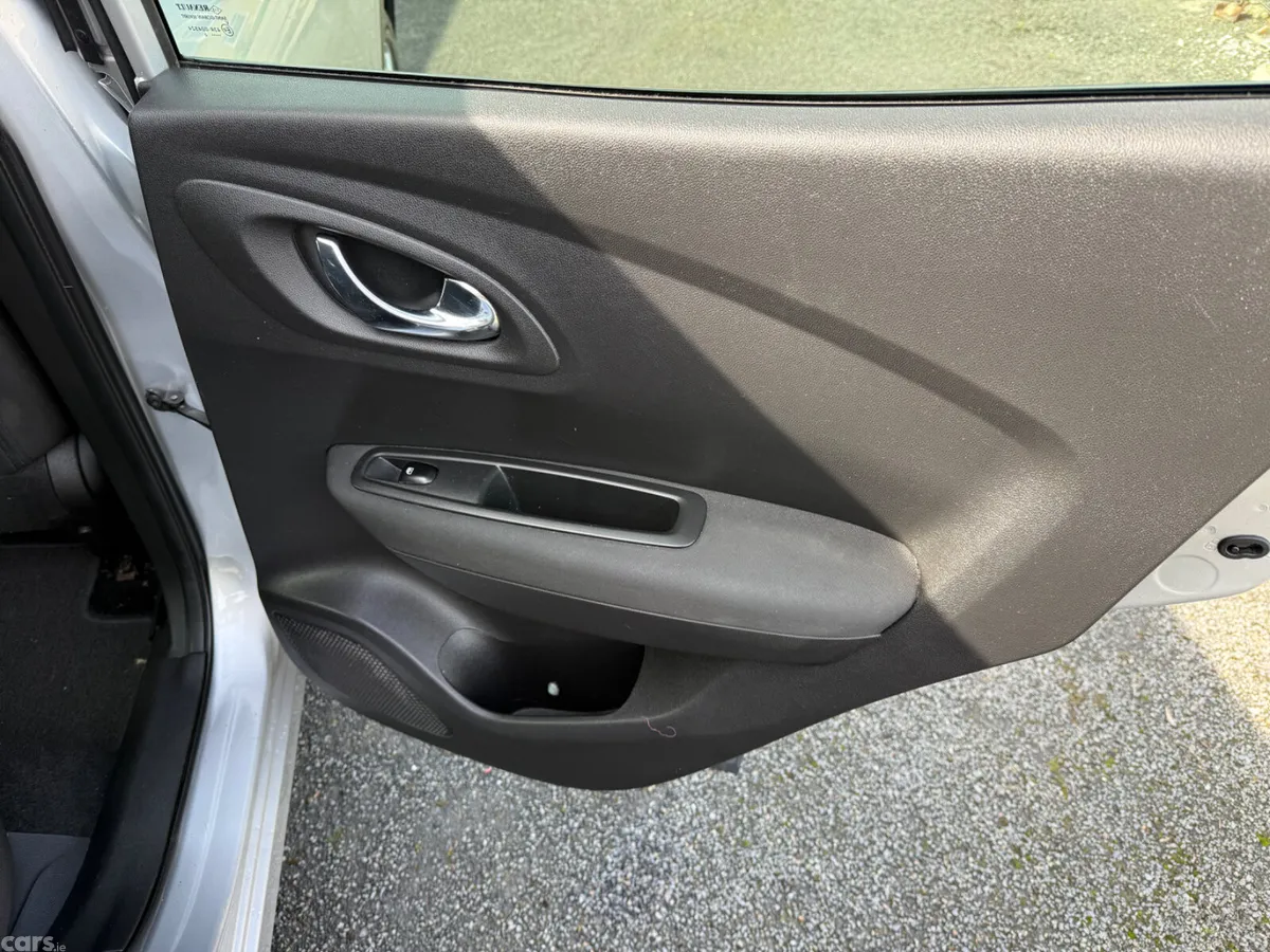 Renault Kadjar SUV, Diesel, 2016, Silver