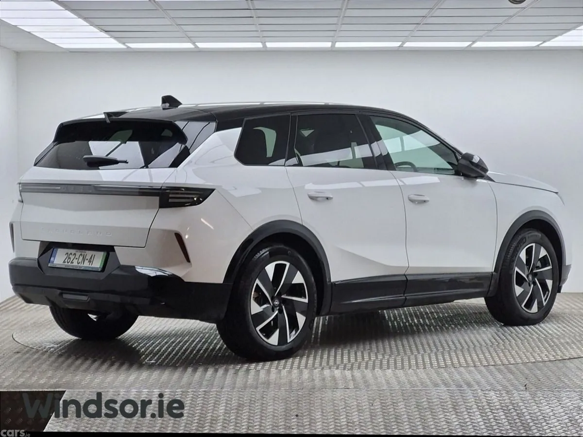 Opel Grandland SUV, Electric, 2026, White