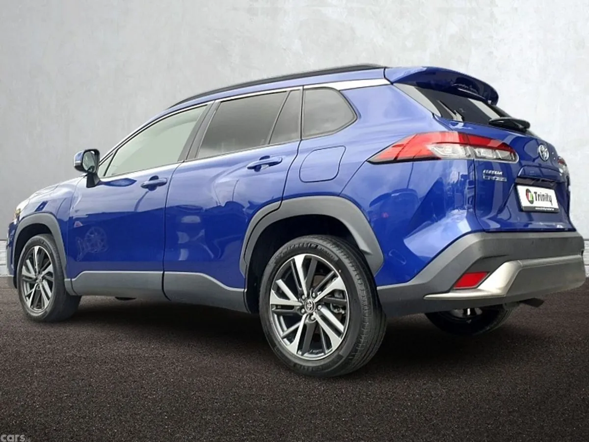 Toyota Corolla Cross SUV, Petrol Hybrid, 2022, Blue