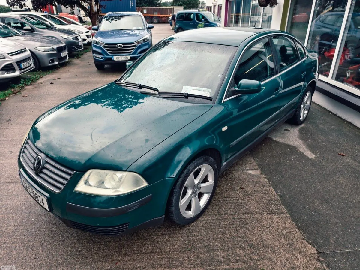 Volkswagen Passat Saloon, Diesel, 2002, Green