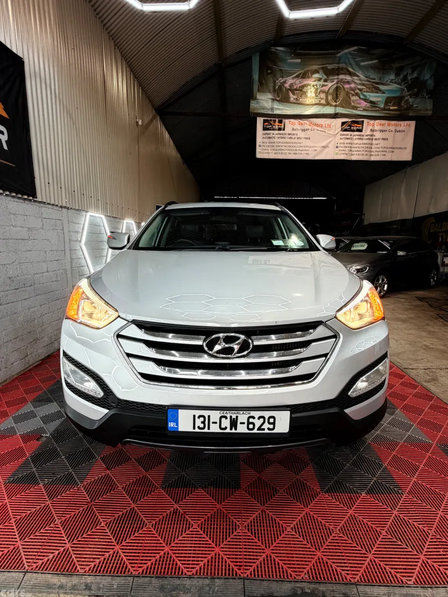 Hyundai Santa Fe SUV, Diesel, 2013, Silver