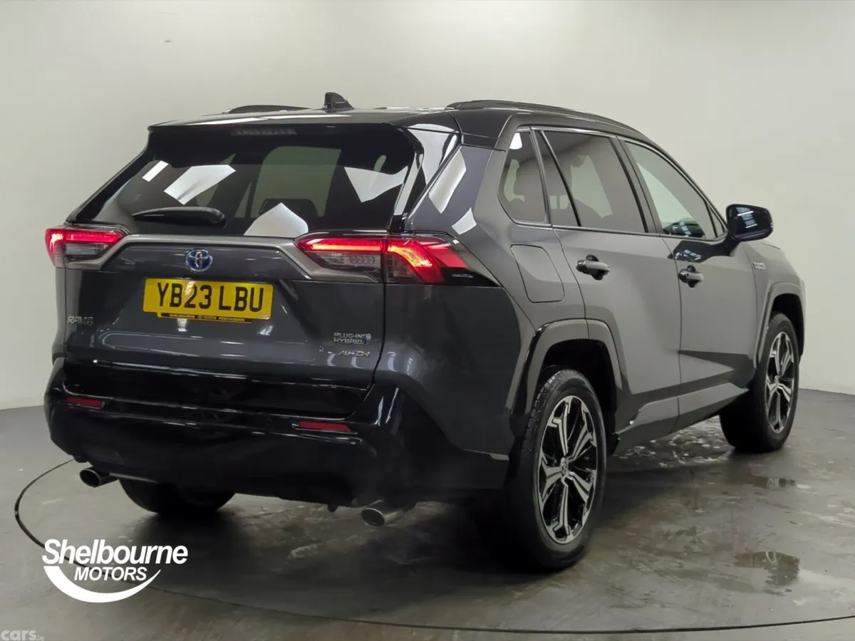 Toyota RAV4 SUV, Petrol Hybrid, 2023, Grey