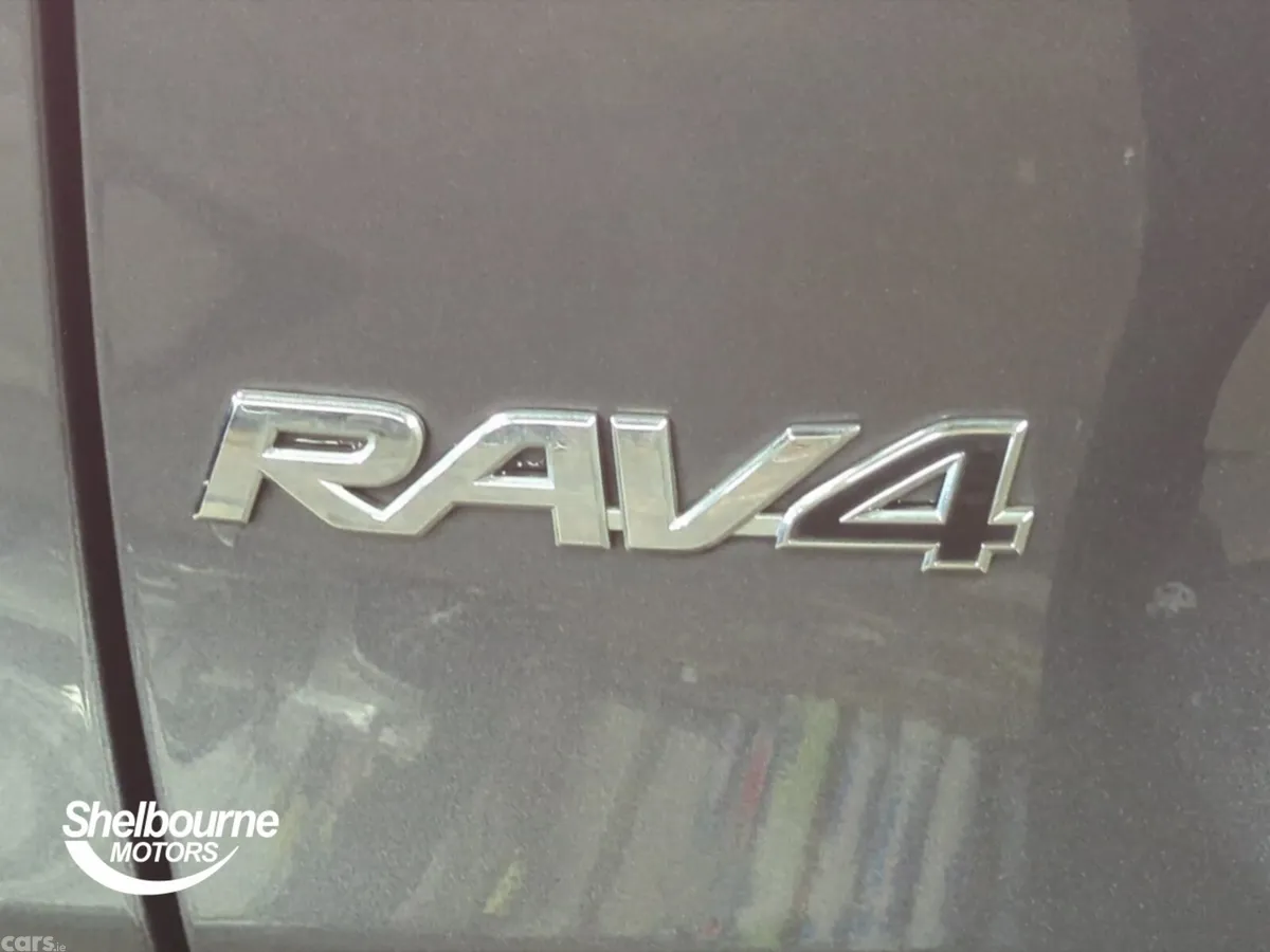 Toyota RAV4 SUV, Petrol Hybrid, 2023, Grey