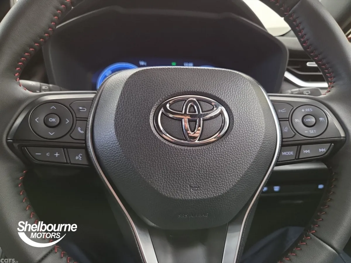 Toyota RAV4 SUV, Petrol Hybrid, 2025, Red