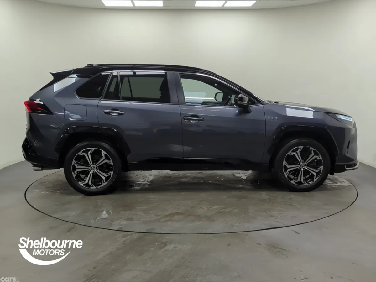 Toyota RAV4 SUV, Petrol Hybrid, 2023, Grey